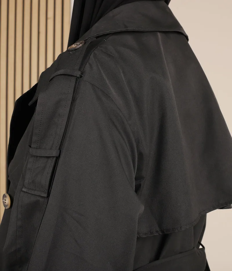 Bescheidener Trenchcoat AYA