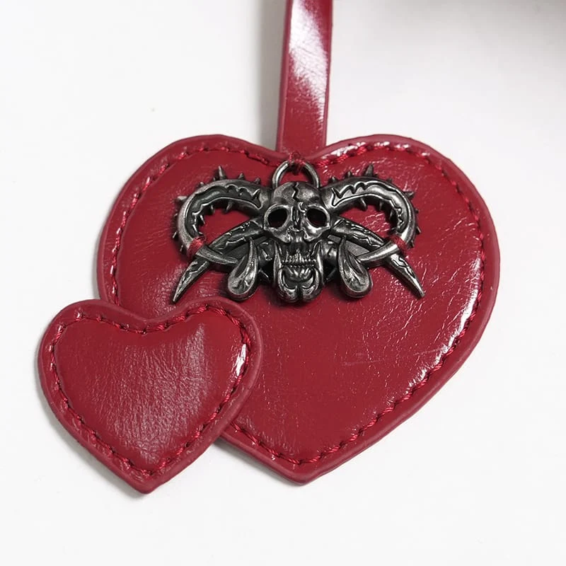 Rote gotische Damenhandtasche mit Pentagramm, Stacheln und herzförmigem Muster