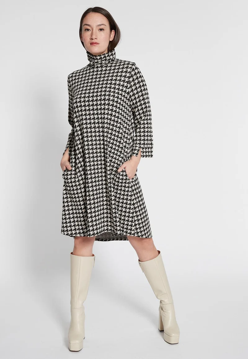 Schwingendes Kleid Hepana