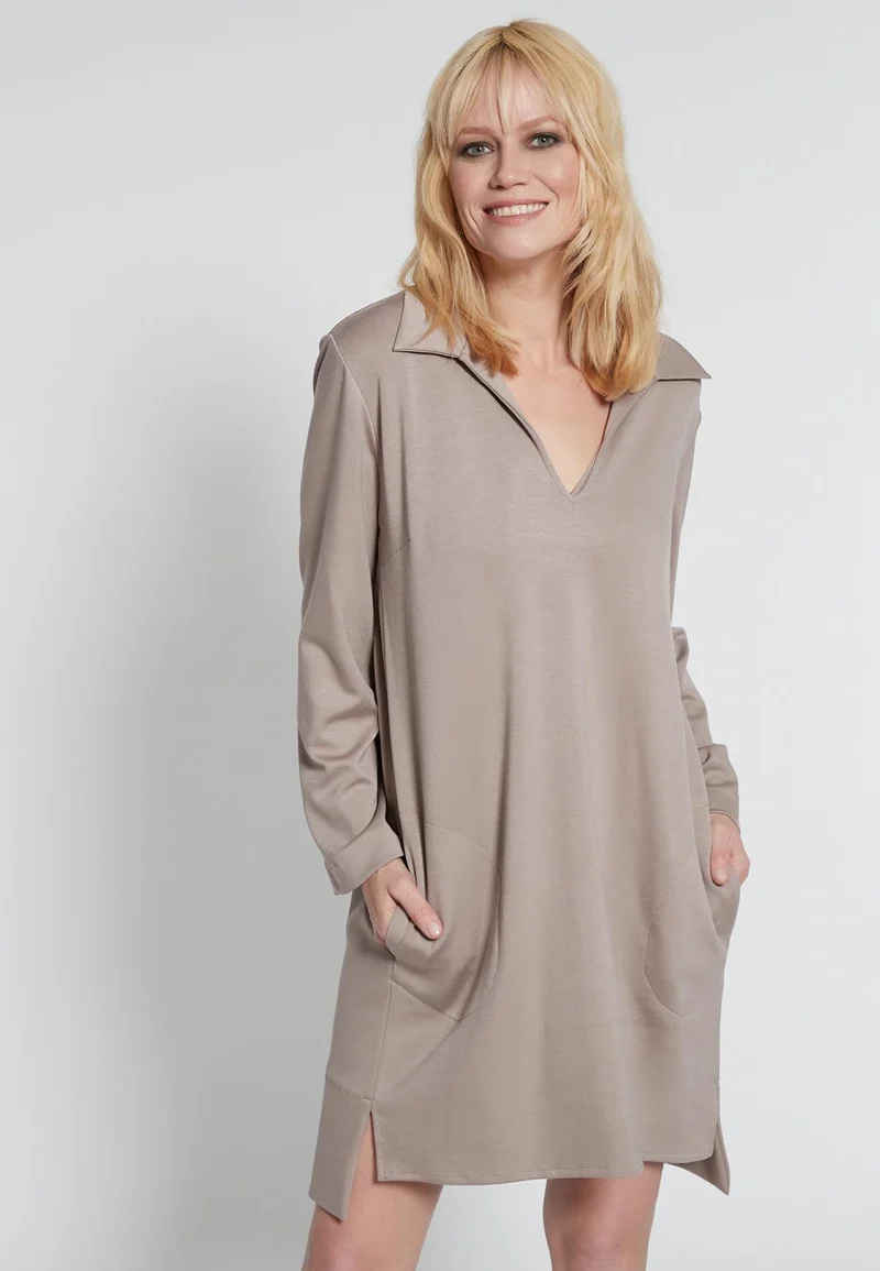 Schlichtes Kleid Hecina