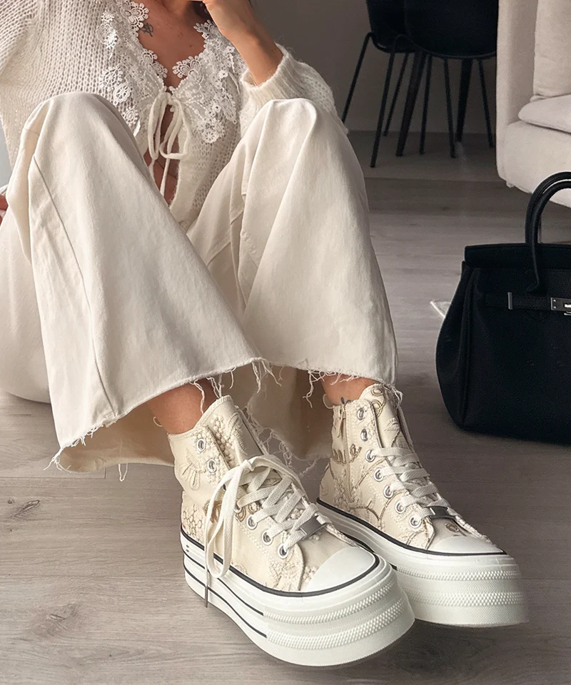 Plateau Sneaker Adi Beige