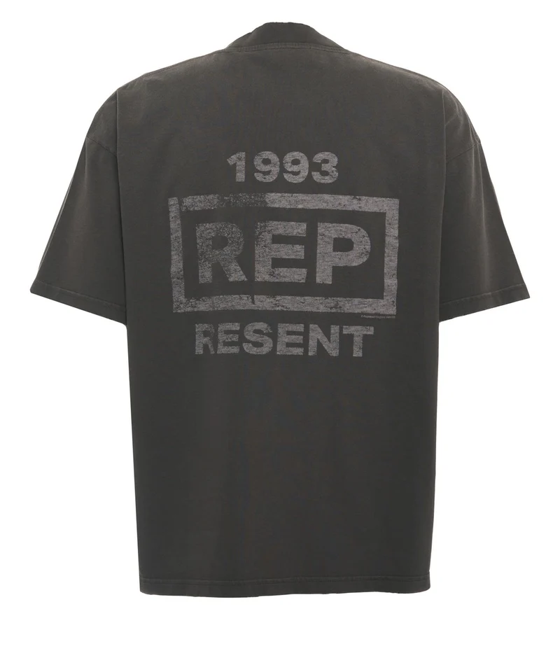 T-shirt 'Resent'