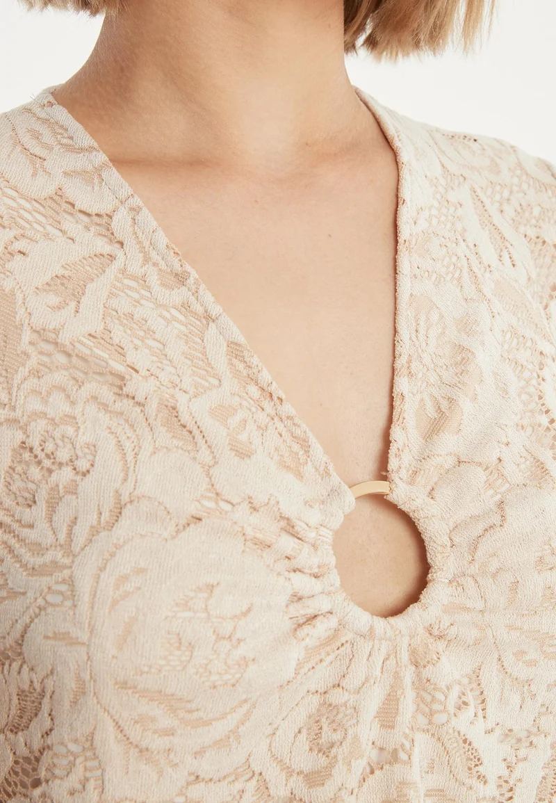 Spitzentop Zakora