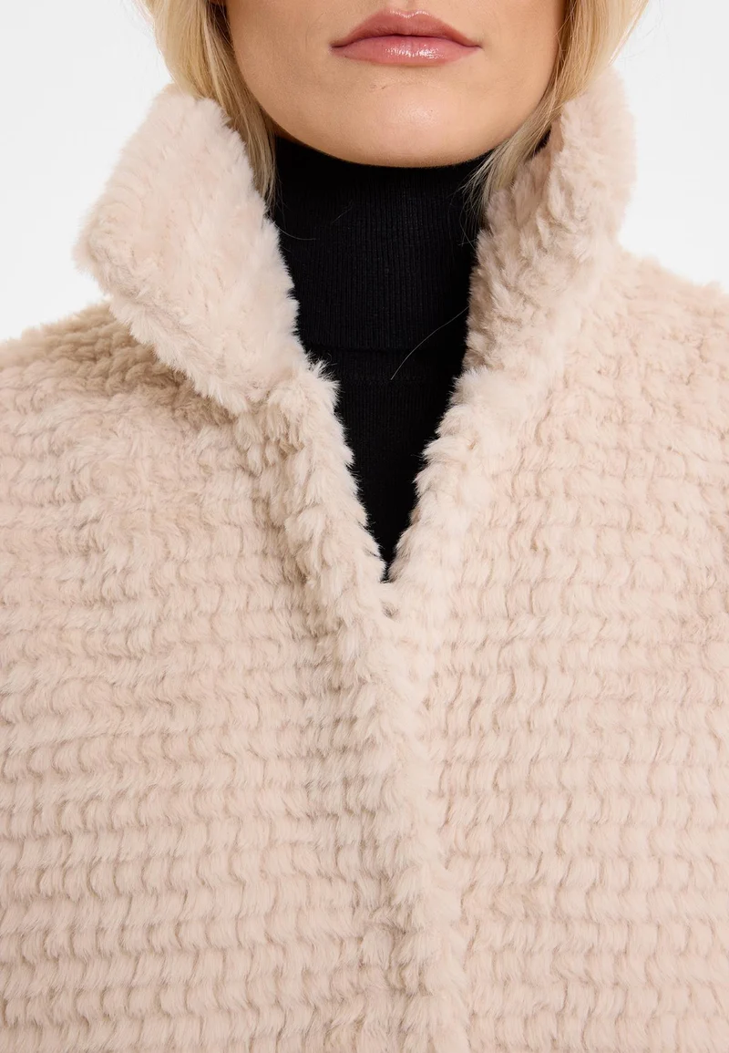 Plüschjacke Abasi