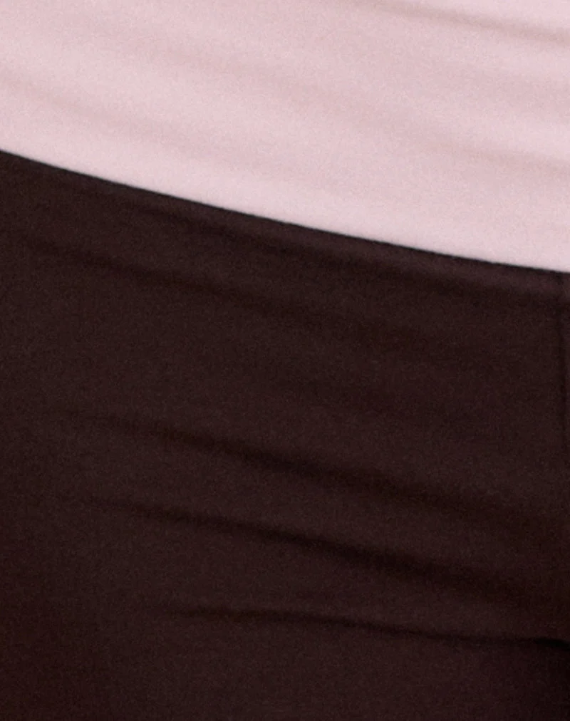 „Sea Foldover“-Shorts in den Farben „Bitter Chocolate“ und „Light Pink“