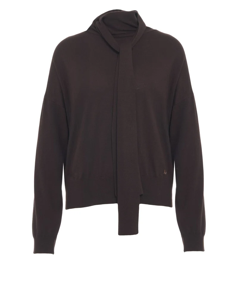 Maglia con collo a schialle