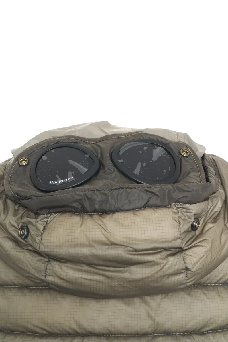 Gilet con goggles