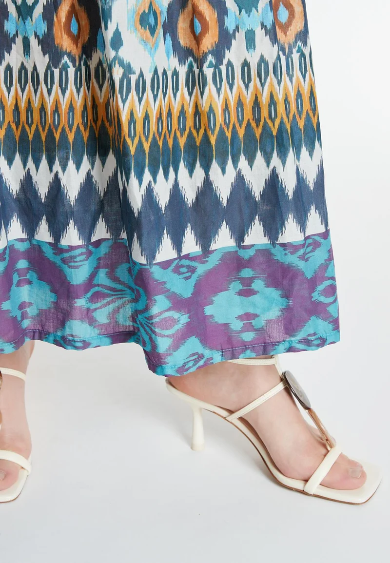Ethnokleid Kaine