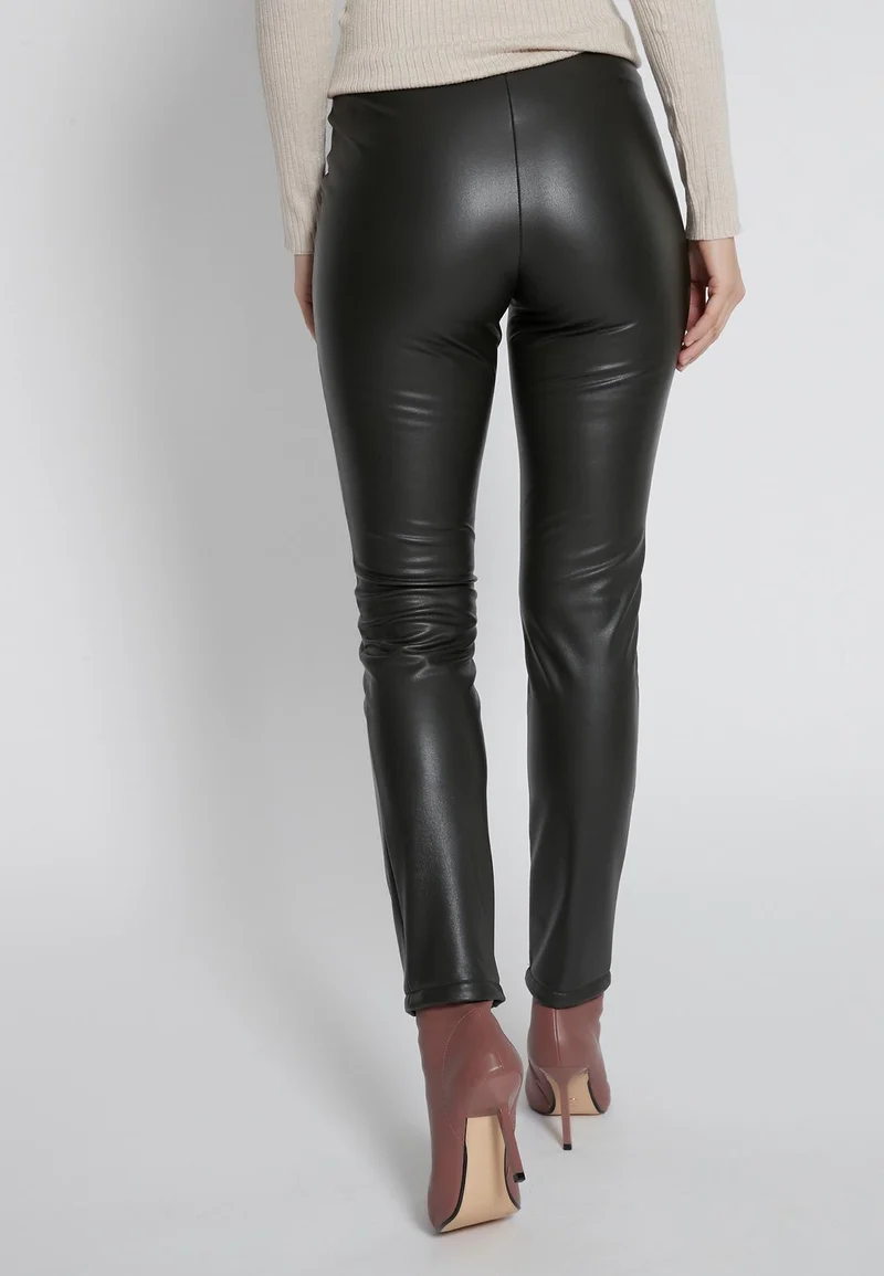 Röhrenhose Habate