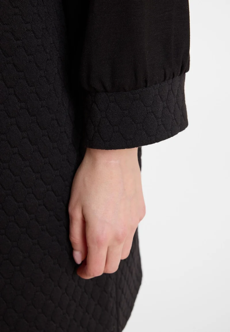 Oversize Kleid Adlara