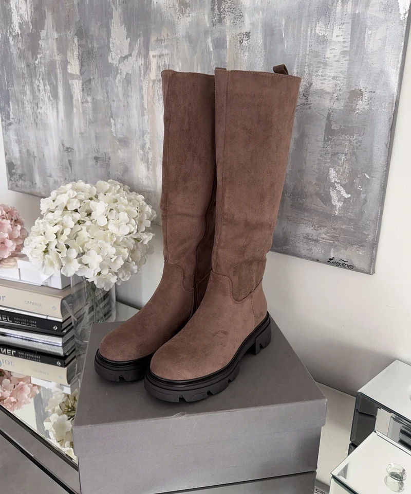 Stiefel Amira Braun