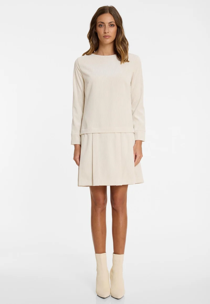 Cordkleid Adiko