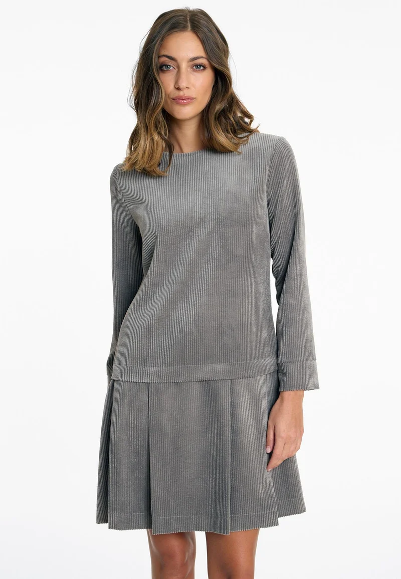 Cordkleid Adika