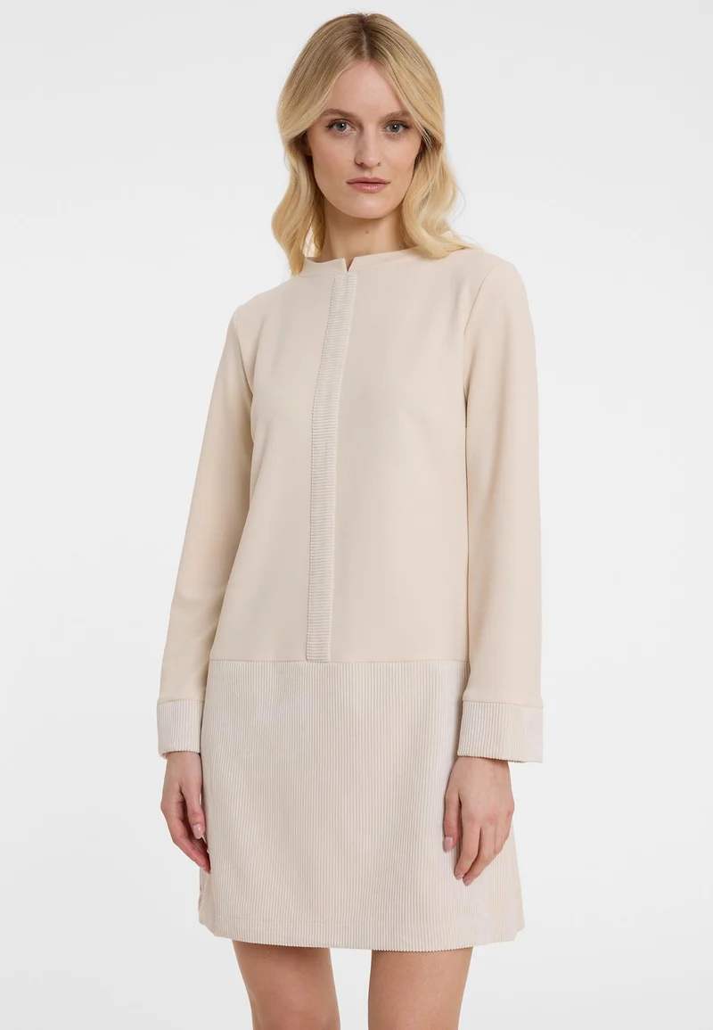 Cordkleid Adiha