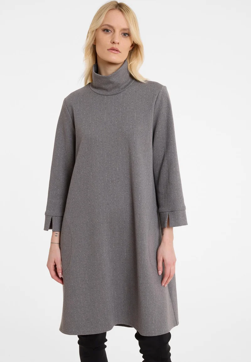 Rollkragenkleid Antea