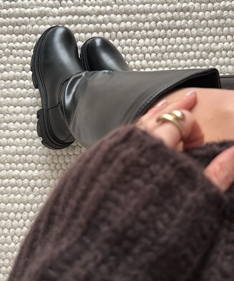 Stiefel Amira Schwarz