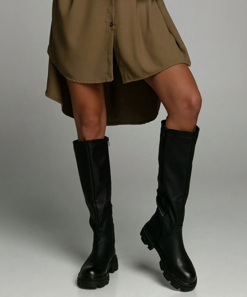 Stiefel Amira Schwarz