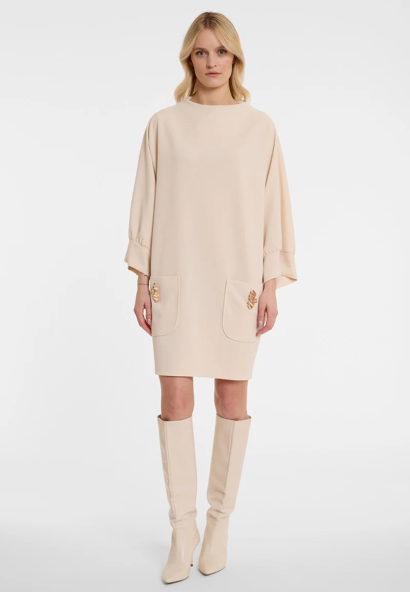 Oversize Kleid Adwera