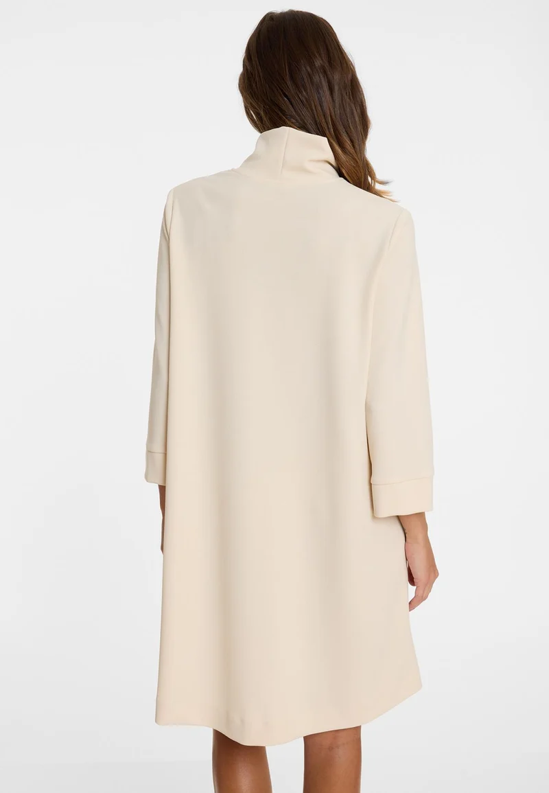 Weites Kleid Adnisi