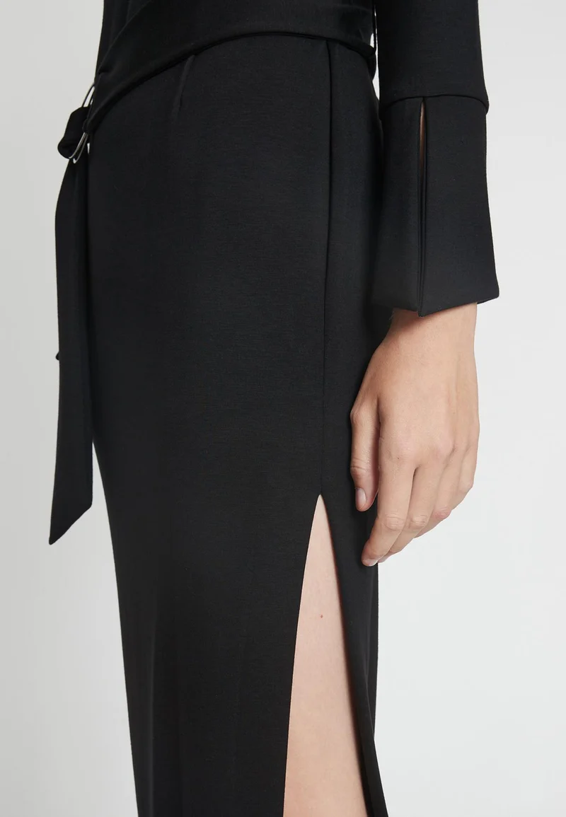 Klassisches Kleid Mehea
