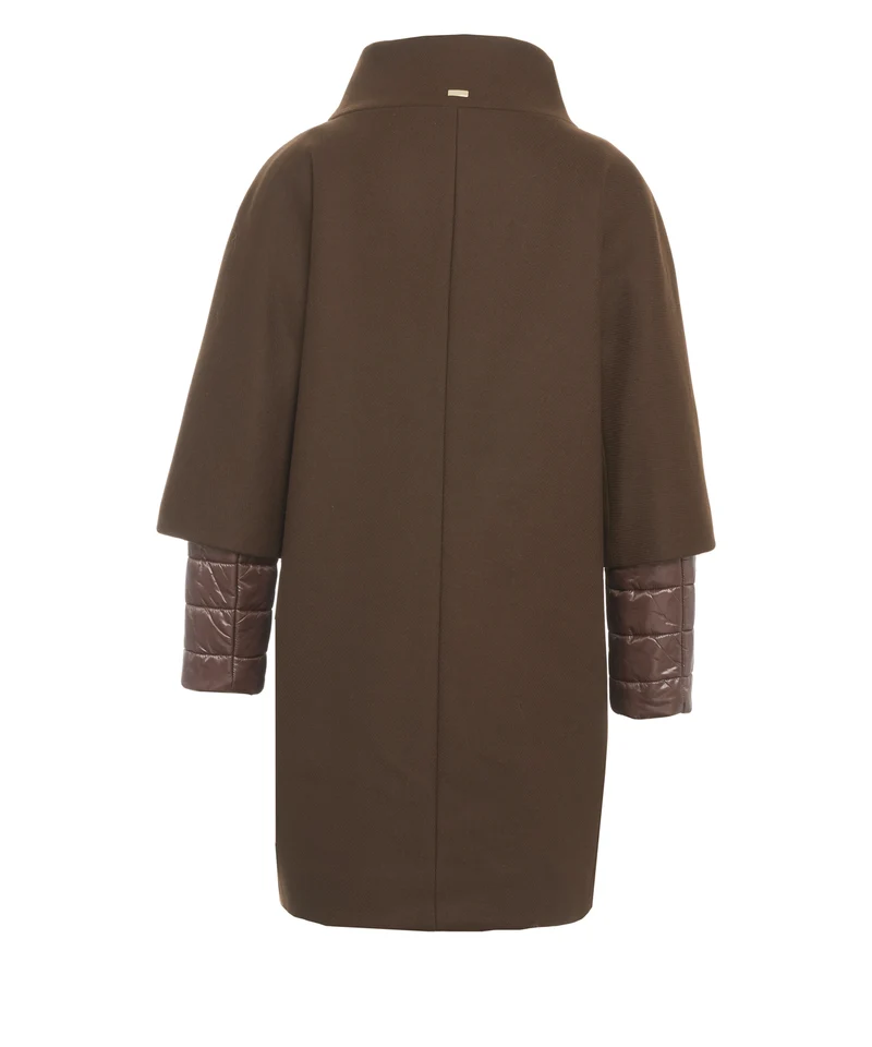 Cappotto con collo a imbuto