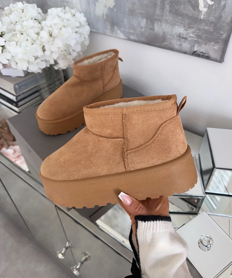 Gefütterte Plateau Boots Nina Chestnut