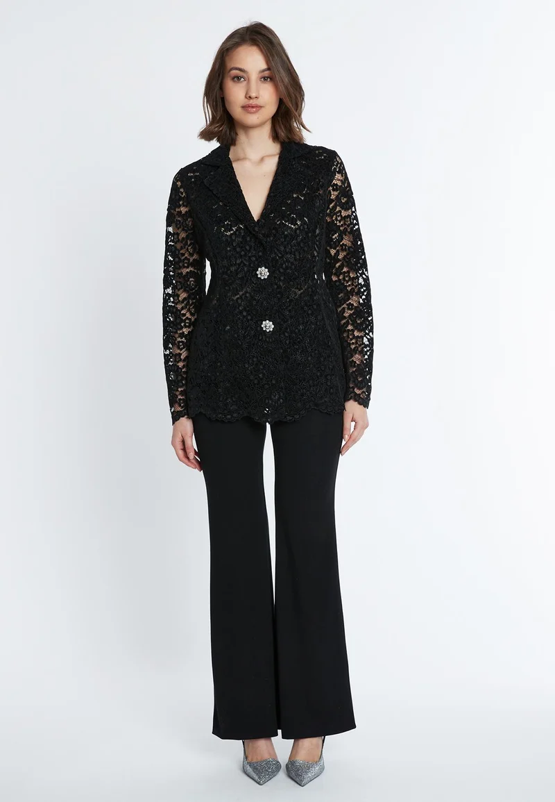 Spitzenblazer Saha