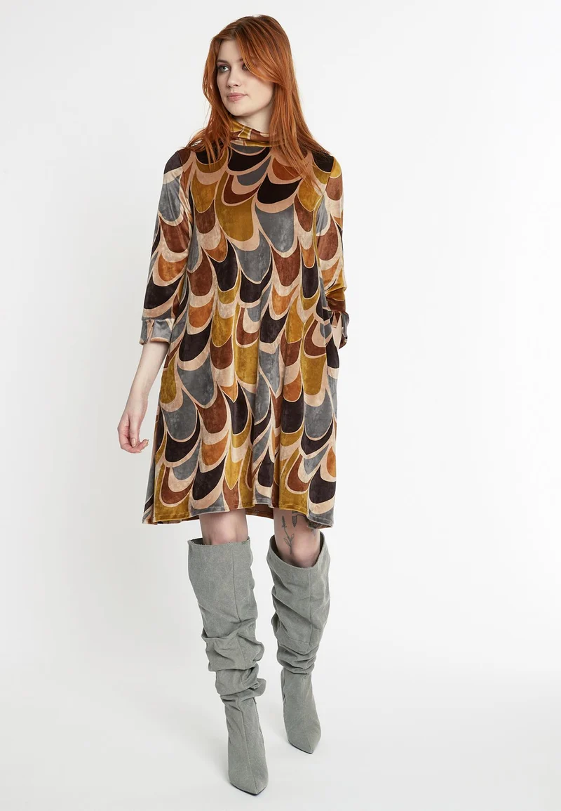 Rollkragenkleid Sotana