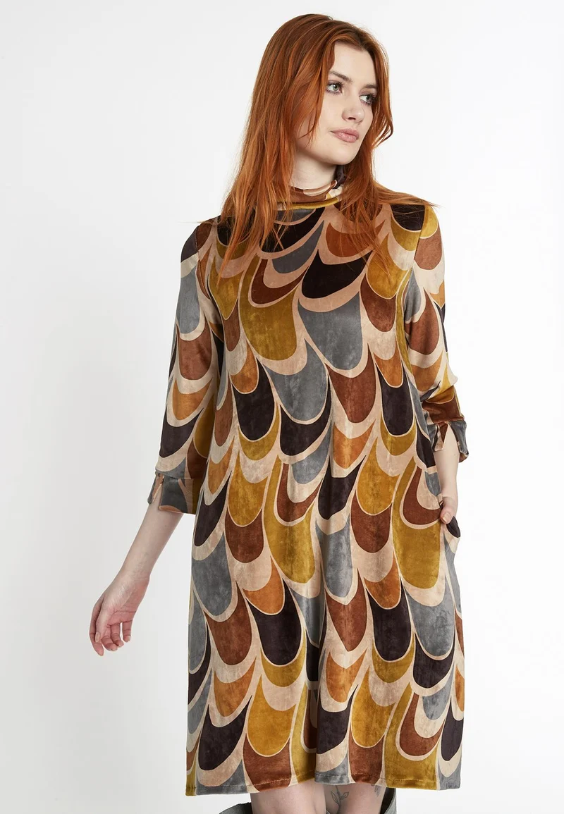 Rollkragenkleid Sotana
