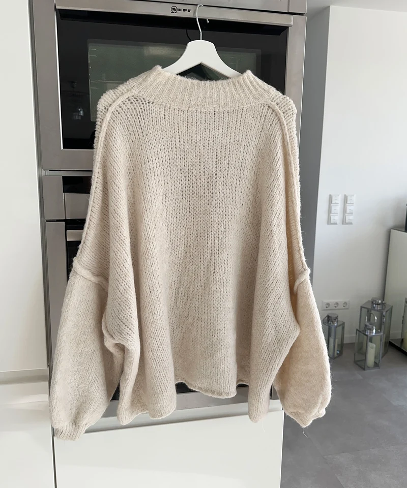 Oversize Strickjacke Jalsien Beige