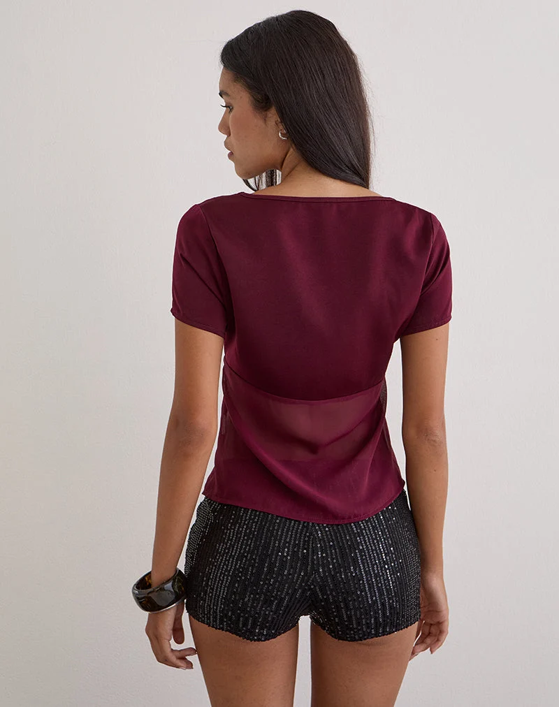 Kilu Top aus Satin-Chiffon in Burgunderrot