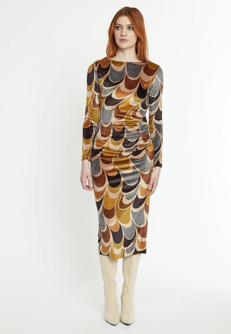 Schlauchkleid Sotane