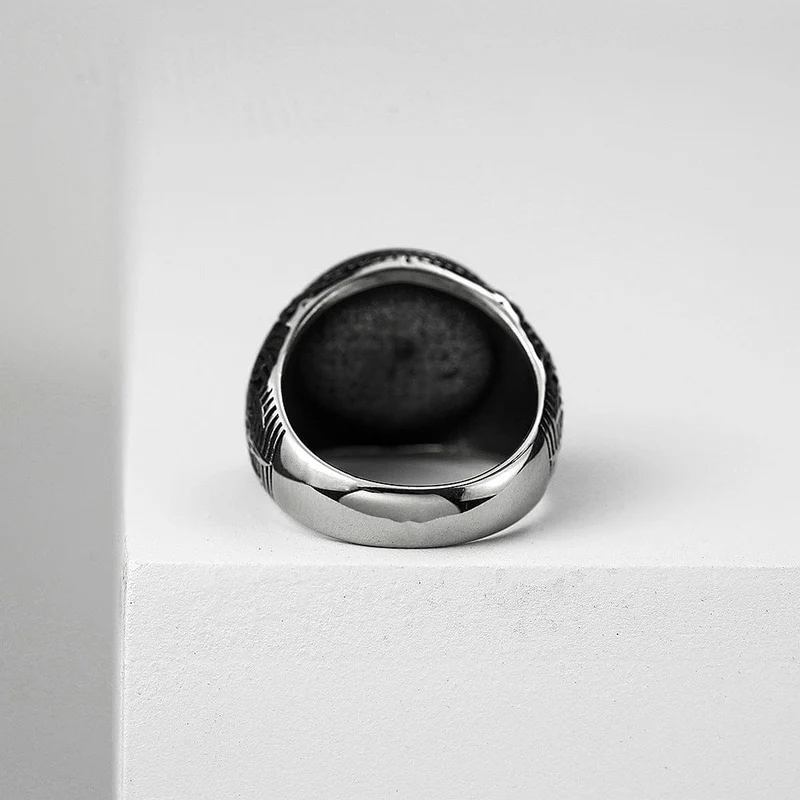 Punk-Ring für Herren mit keltischem Knoten und Lebensbaum-Motiv