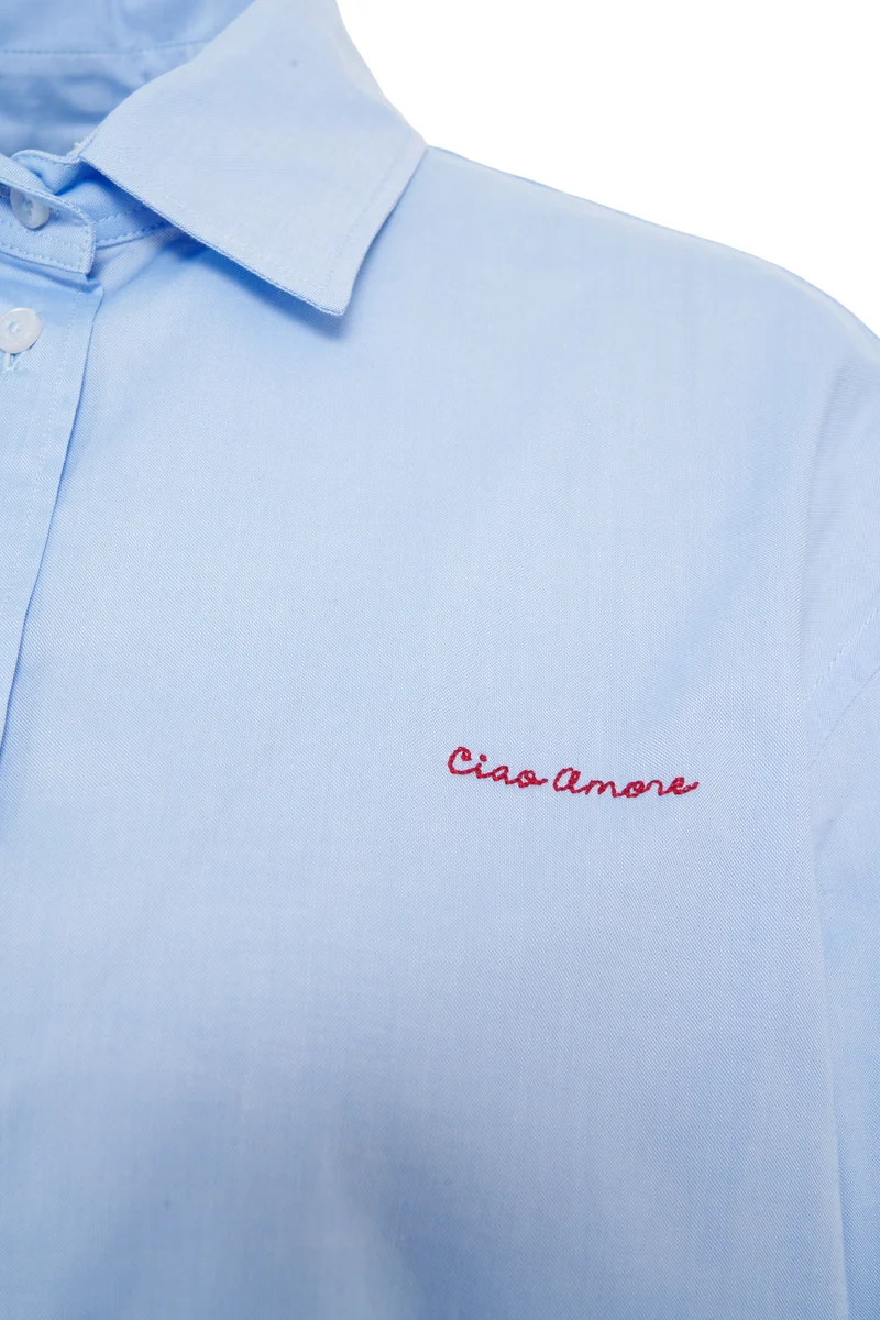 Camicia con ricamo del logo