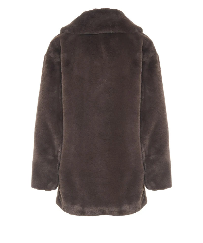 Cappotto corto in pelliccia sintetica