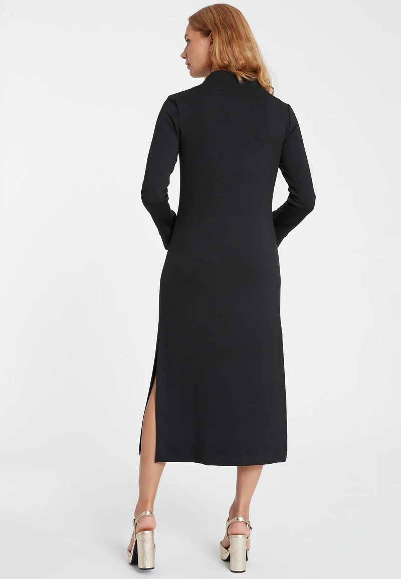 Schlichtes Kleid Sedana
