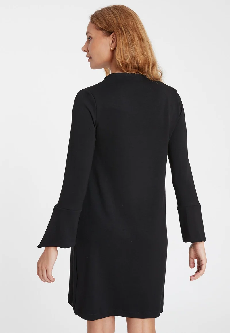 Elegantes Kleid Sebari
