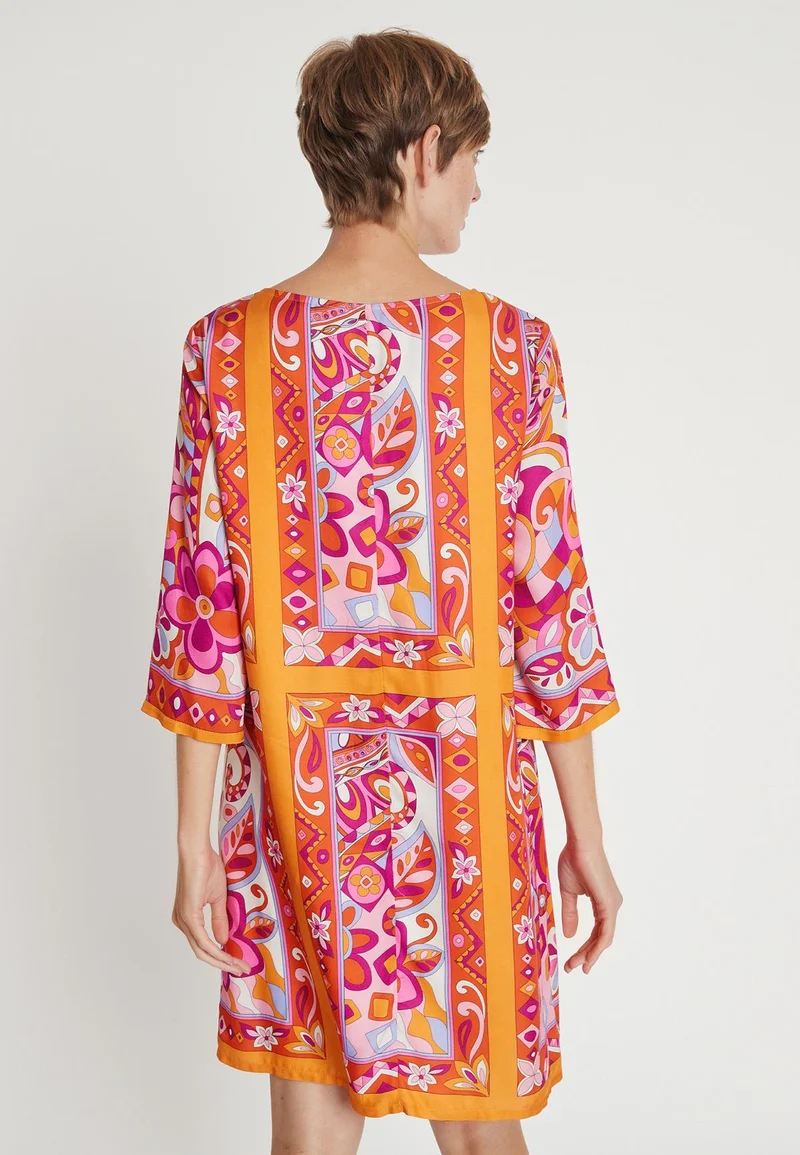 Kurzarmkleid Lary