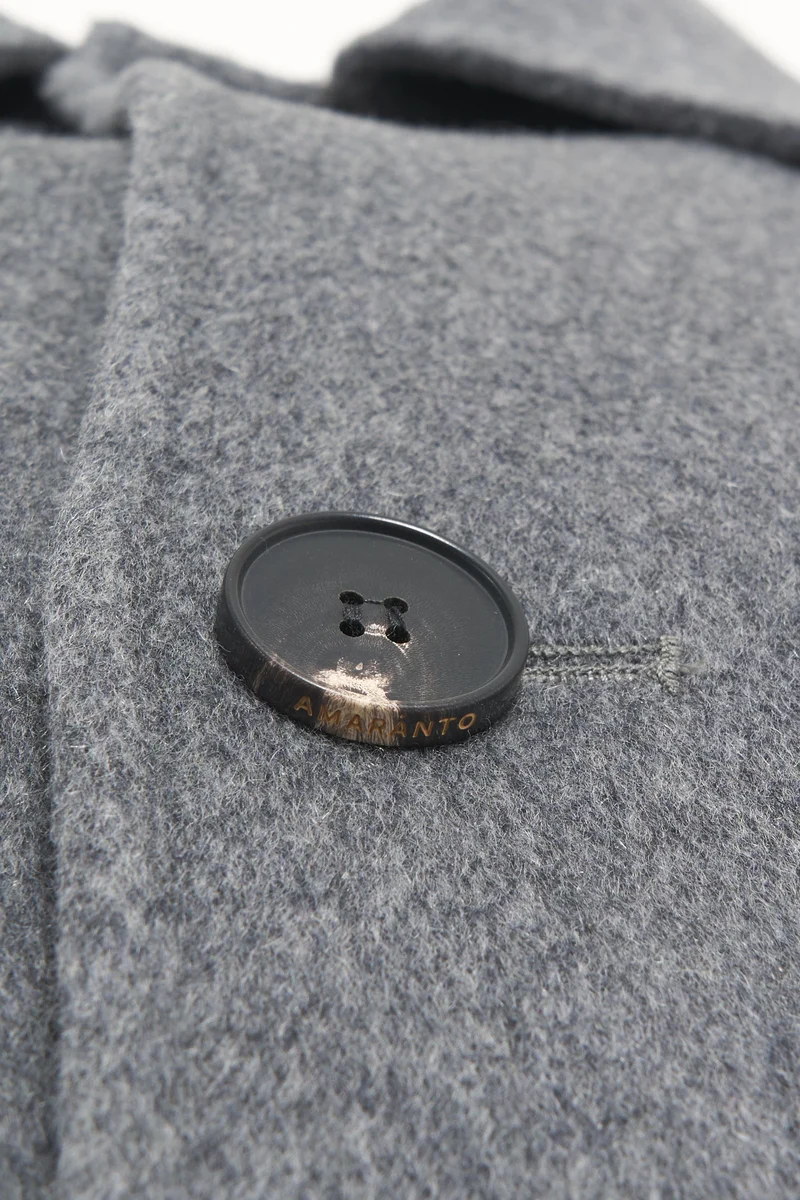Cappotto con maniche raglan