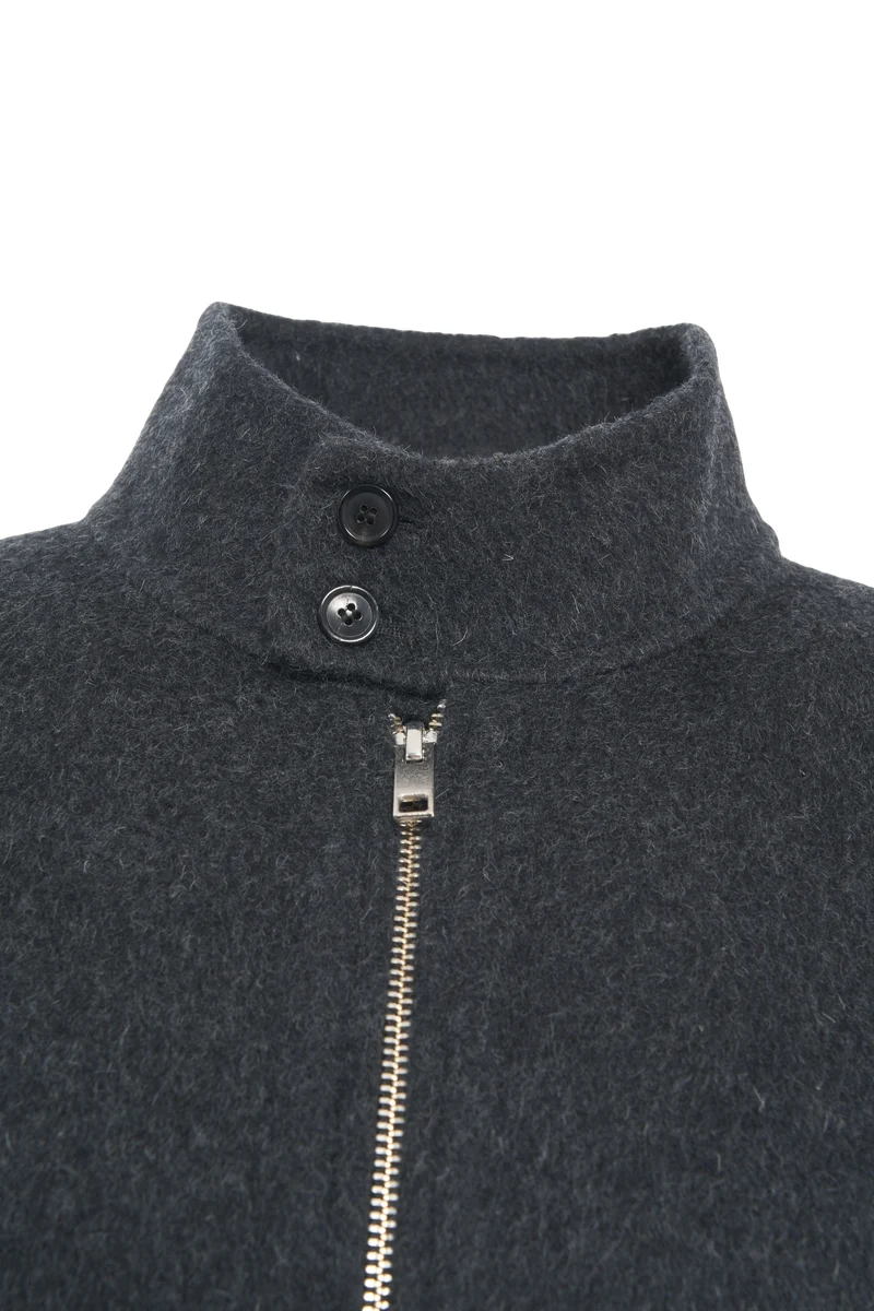 Giacca bomber con collo alto