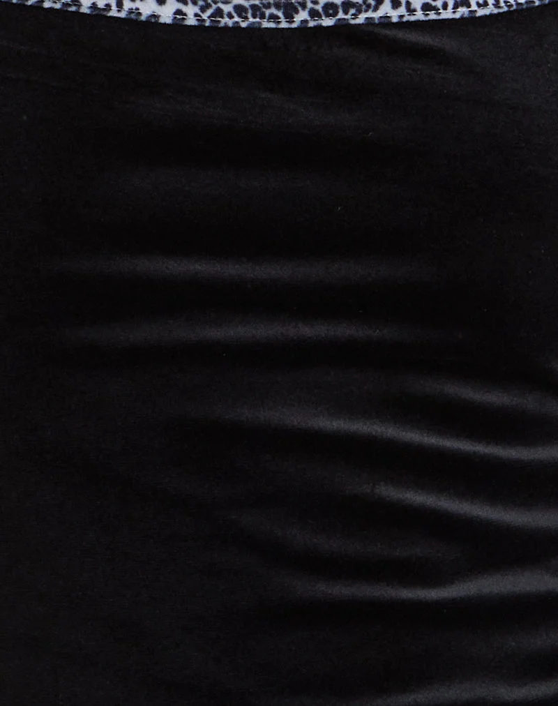 Solyn Neckholder-Top in Schwarz mit Leopardenmuster