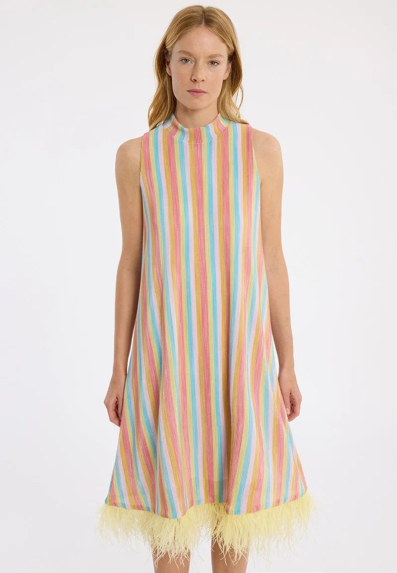 Limitiertes Plisseekleid Lorylis