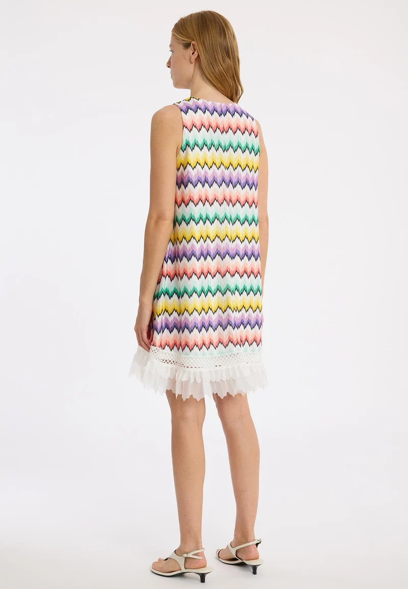 Limitiertes A-Linienkleid Lyrola