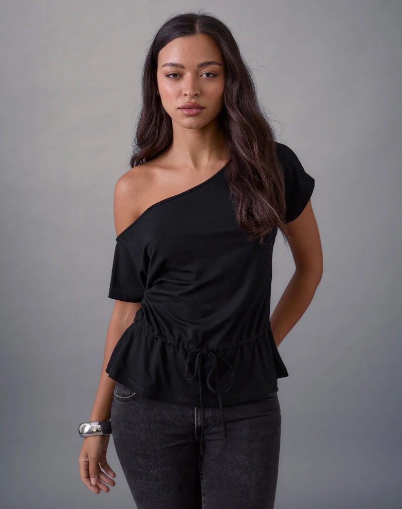 Sika One Shoulder Top in Schwarz mit Bindegürtel
