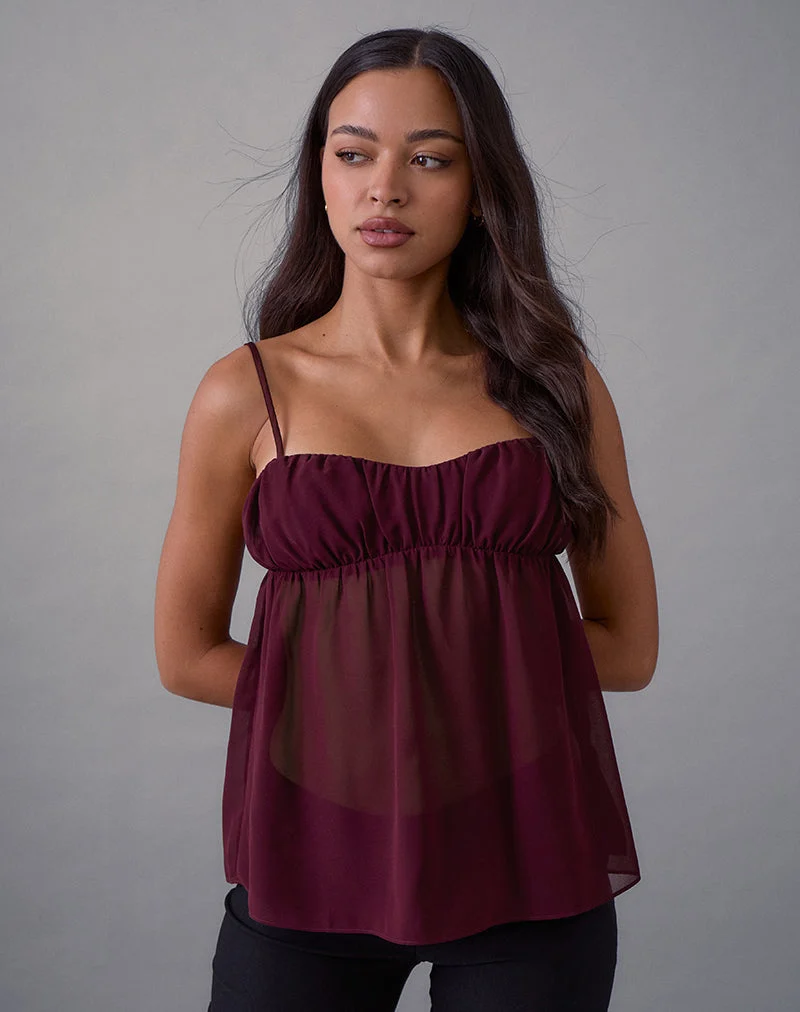 Camden Cami Top aus Satin Chiffon Burgundy
