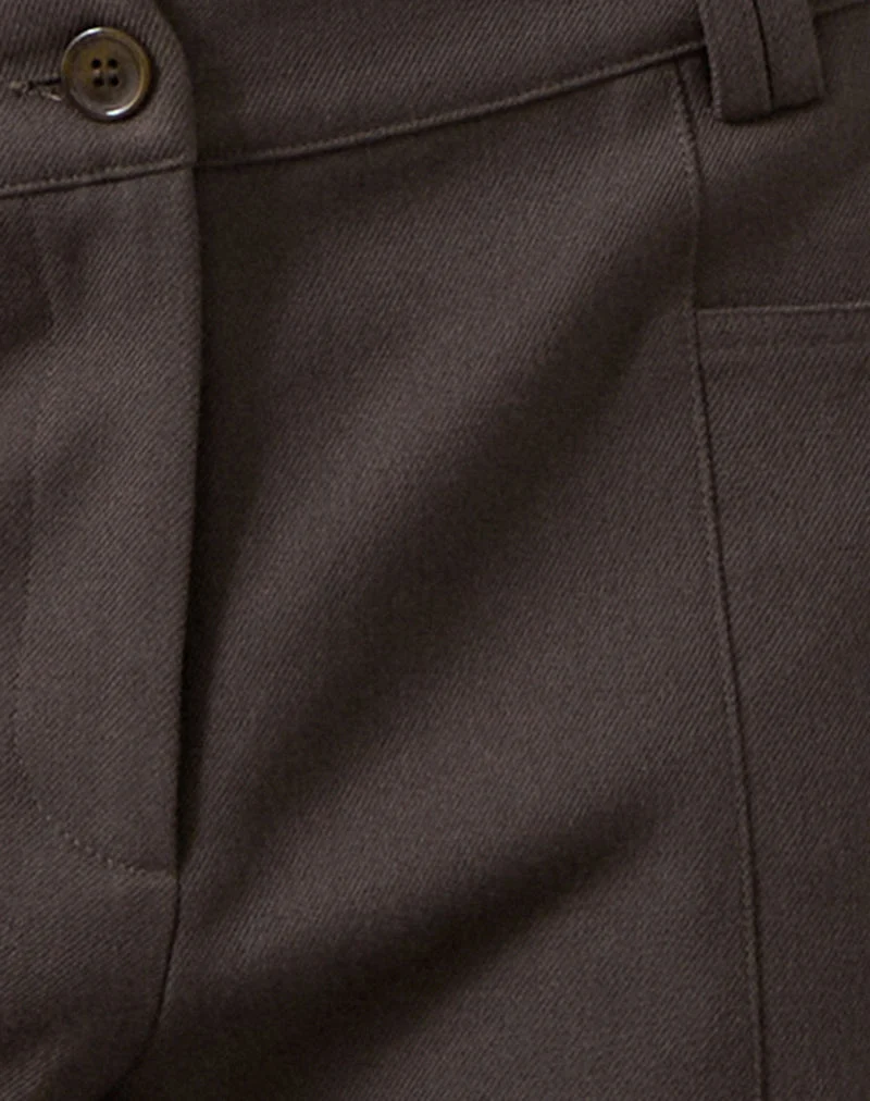 Avina-Hose in Tailoring Dunkel-Olive