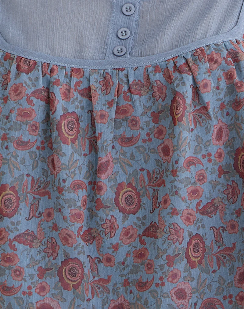 Sumire-Oberteil aus Chiffon in der Farbe „Shadow Blossom Blue“
