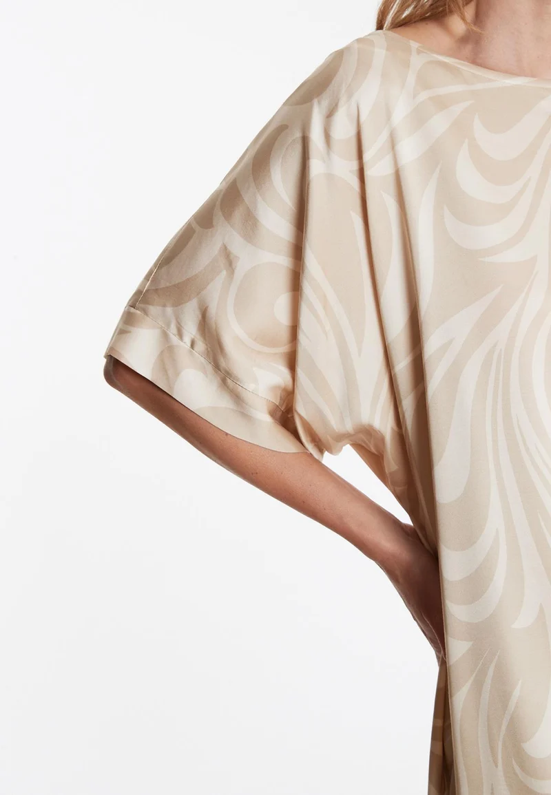 Oversize Kleid Wapea
