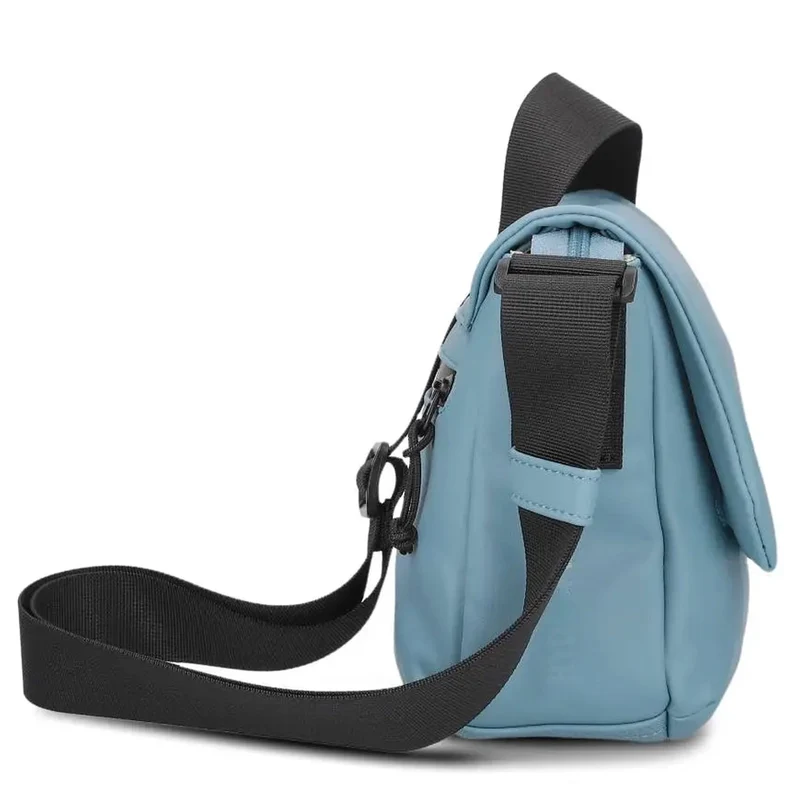 zwei Cargo CA60 - Bolso bandolera 32 cm (sky)