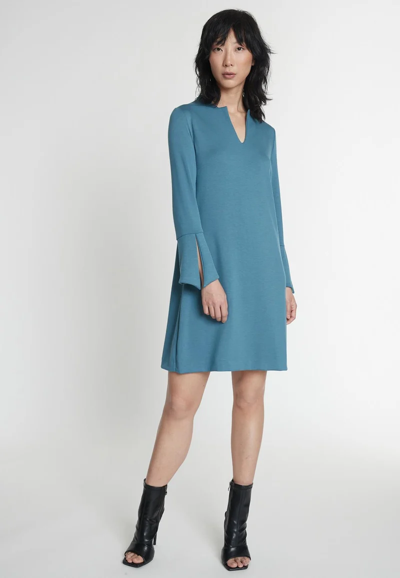 Schlichtes Kleid Inowa